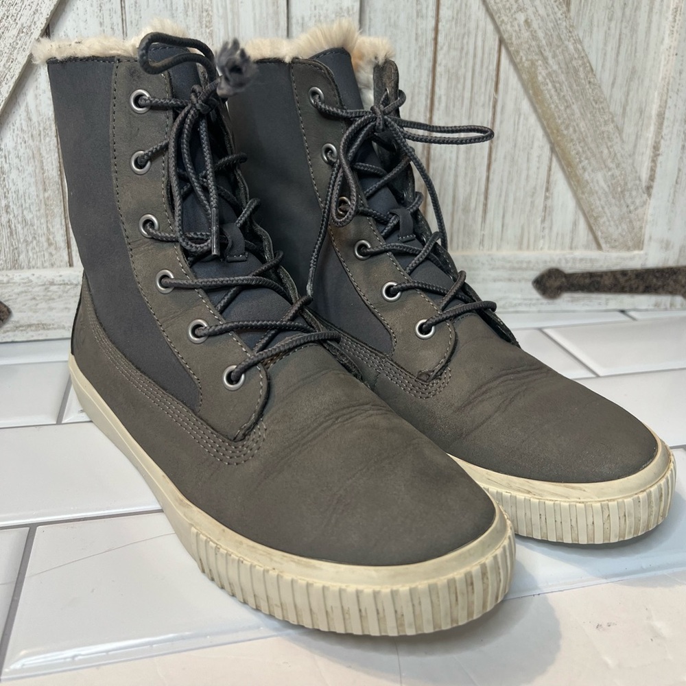 Timberland Gray and Cream Fur-Lined Boots